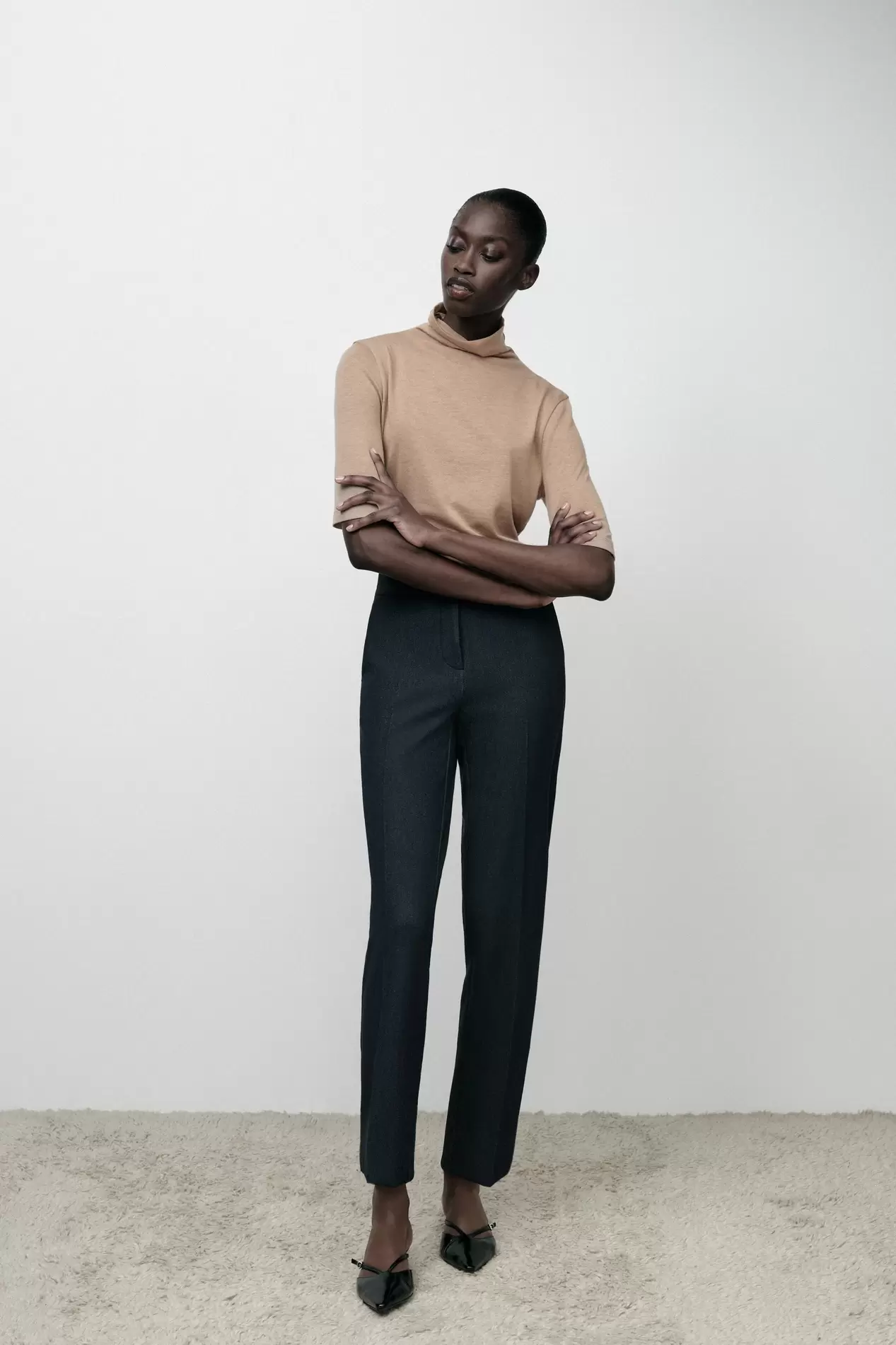 SOFT CROPPED TROUSERS offers at 179 Dhs in Zara