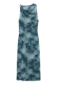 Tie-dye tulle midi dress offers at 199 Dhs in Pull & Bear