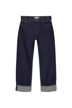 Straight-leg jeans with selvedge detail offers at 299 Dhs in Pull & Bear