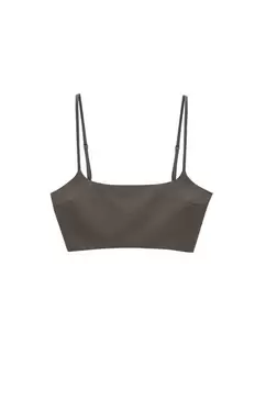 Sleeveless crop top offers at 119 Dhs in Pull & Bear