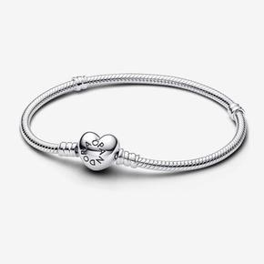 Silver bracelet with heart-shaped clasp offers at 295 Dhs in Pandora