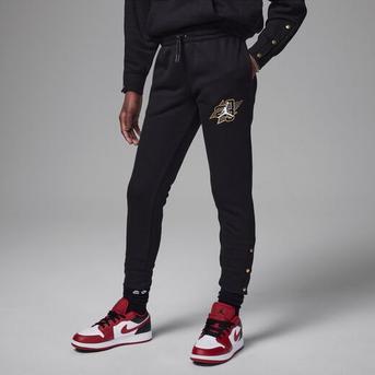 Jordan Take Flight Snap Fleece Pants offers at 199 Dhs in Nike