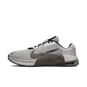 Nike Metcon 9 offers at 335 Dhs in Nike