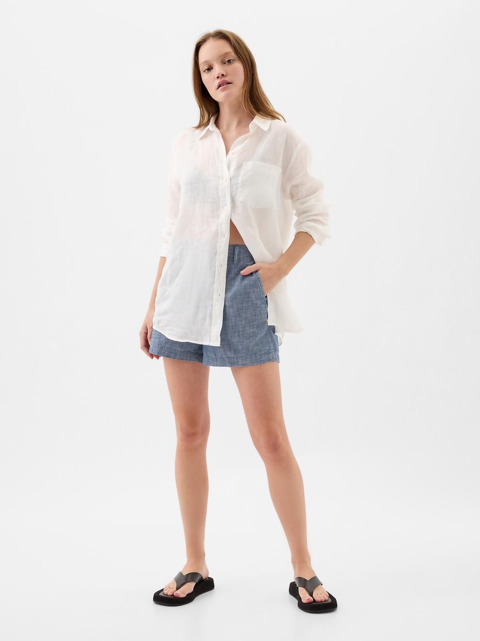 5" Mid Rise Downtown Khaki Shorts offers at 104 Dhs in Gap