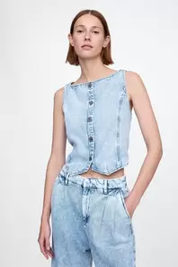 UltraSoft Cropped Denim Vest offers at 174 Dhs in Gap