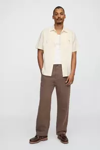 Linen-Cotton '90s Loose Pleated Khakis offers at 244 Dhs in Gap