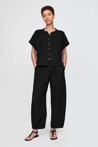 Crinkle Gauze Easy Barrel Pants offers at 174 Dhs in Gap