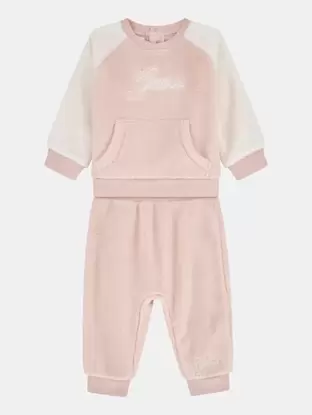 Sweatshirt and pant faux fur set offers at 25 Dhs in Guess