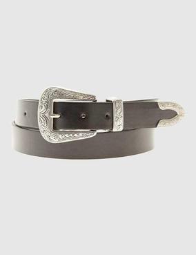 Western-style belt offers at 20 Dhs in Kiabi